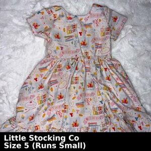Little Stocking Co Dress – Size 5 (Runs Small) – Disney Park Print